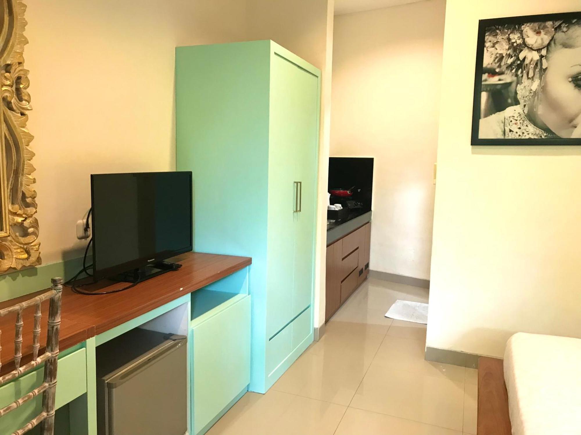 Ayu Love & Harmony Guest House Санур Экстерьер фото