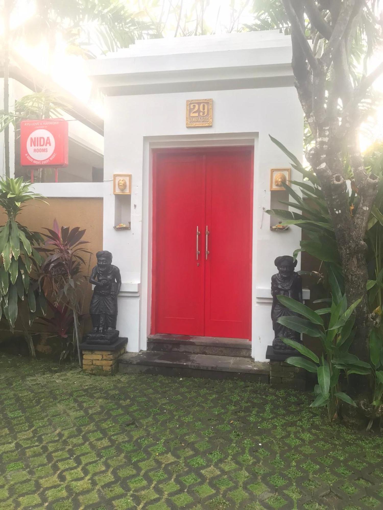Ayu Love & Harmony Guest House Санур Экстерьер фото